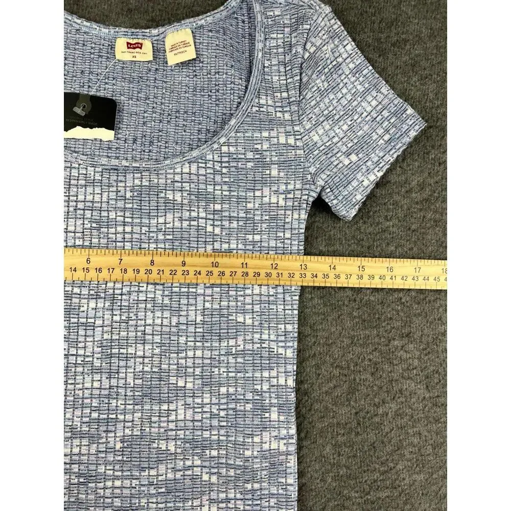 Levi's Women's Short Sleeve T-Shirt Size XS‎